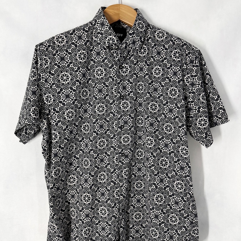 JEFF Cotton Short Sleeve Swirl White Black Button Down Shirt Men's Size Large